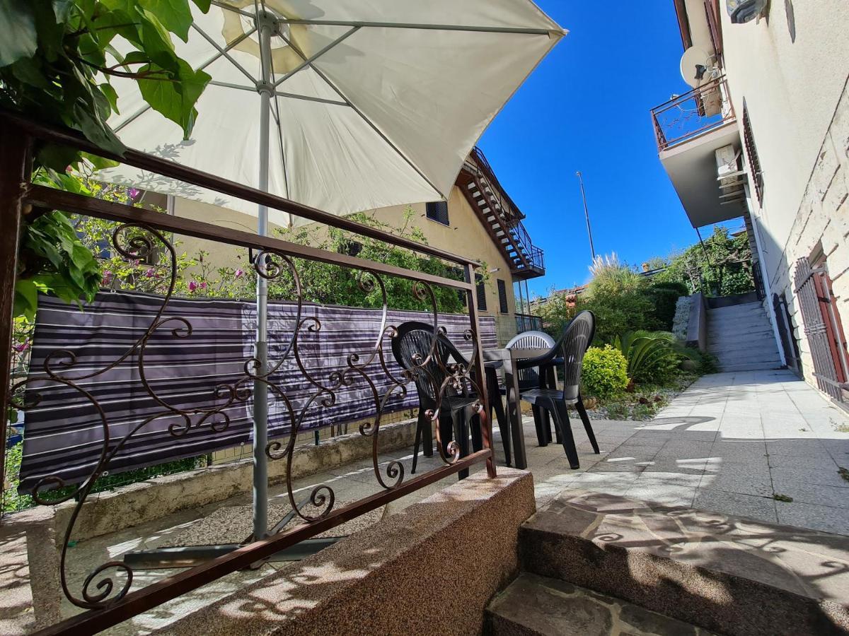 Apartma Pina Apartment Izola Bagian luar foto