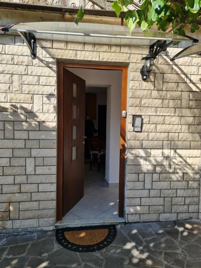Apartma Pina Apartment Izola Bagian luar foto